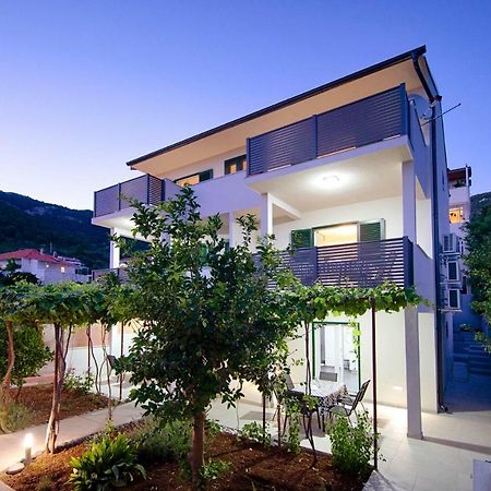 Apartmani Dule Komiža Eksteriør bilde