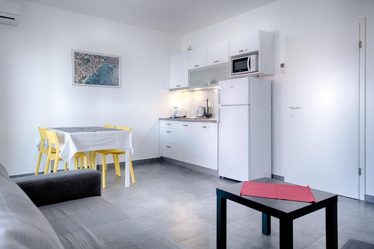 Apartmani Dule Komiža Eksteriør bilde