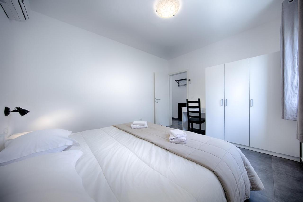 Apartmani Dule Komiža Eksteriør bilde