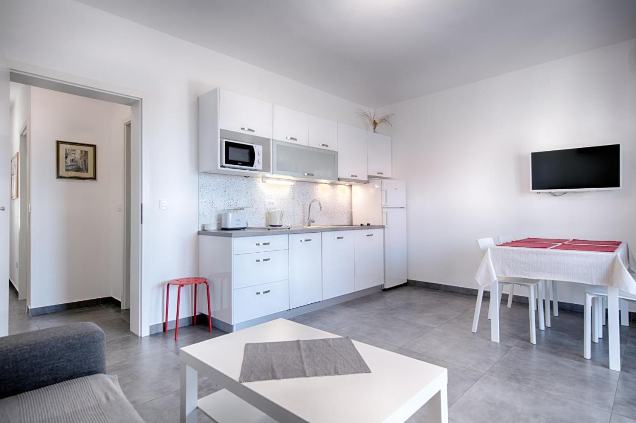 Apartmani Dule Komiža Eksteriør bilde
