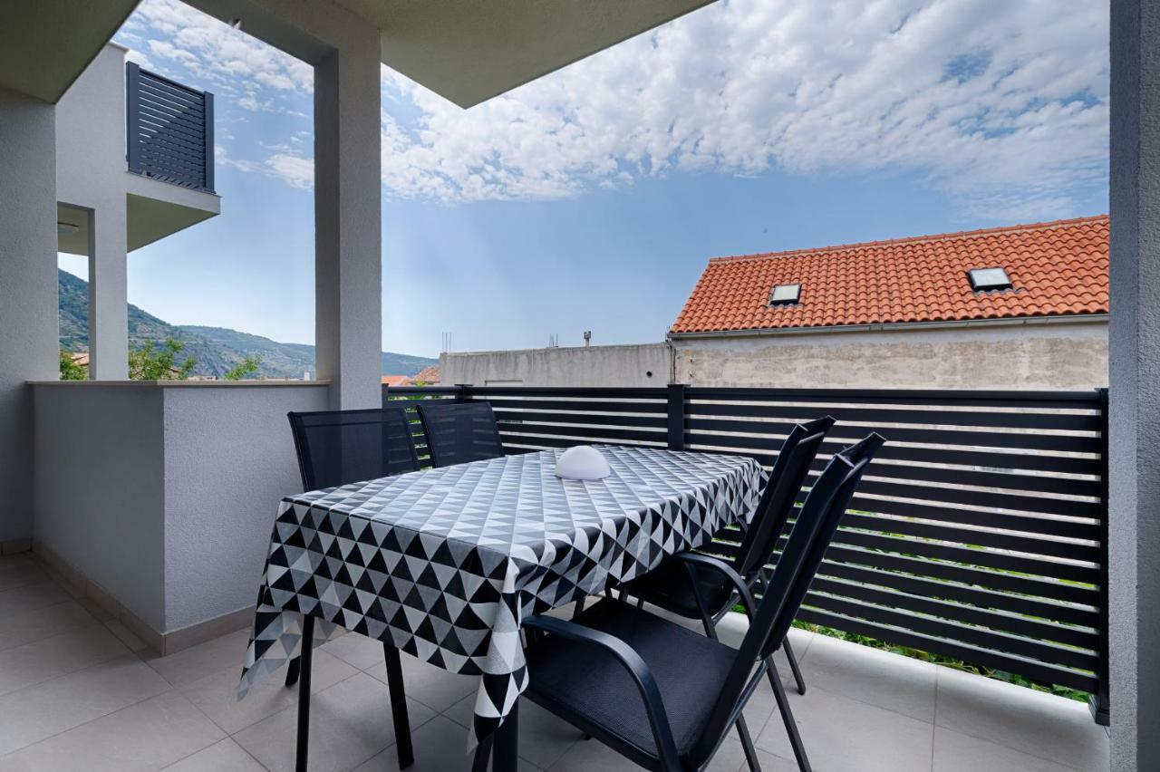 Apartmani Dule Komiža Eksteriør bilde